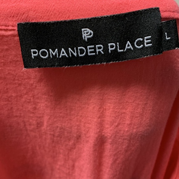 Pomander Palace Tunic - Picture 9 of 10